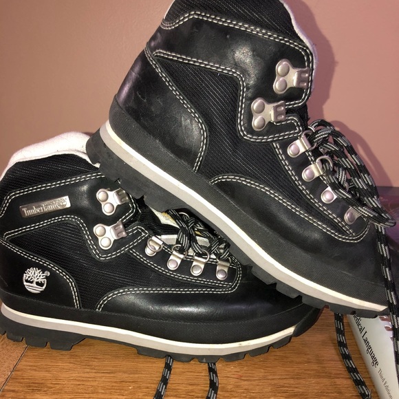 Timberlands - Picture 1 of 5